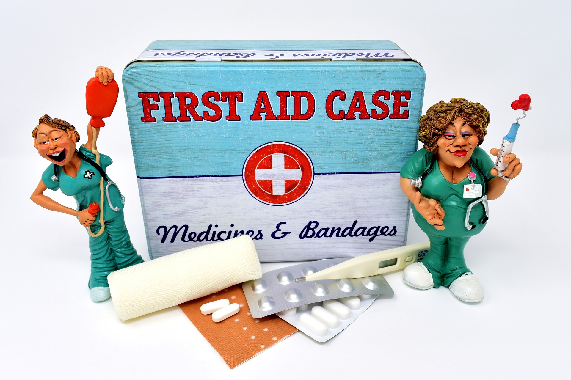 first-aid-3082670_1920 